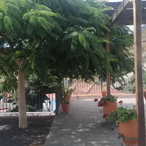 Casa Amagante, En Hoyo De , Mazo España